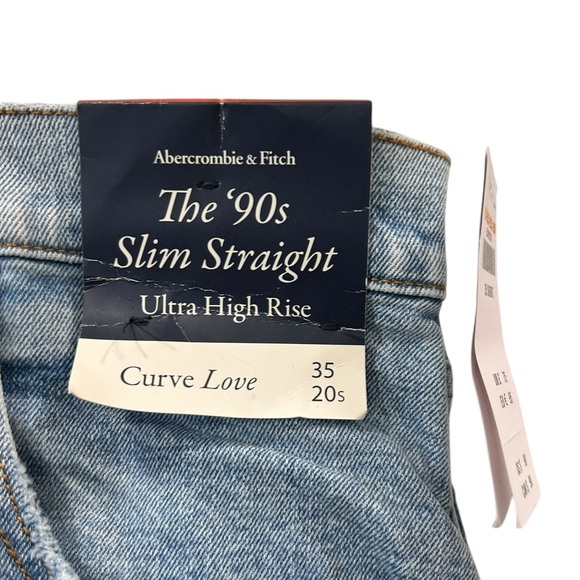 Abercrombie & Fitch Women’s 90s Slim Straight Jeans - Picture 5 of 7